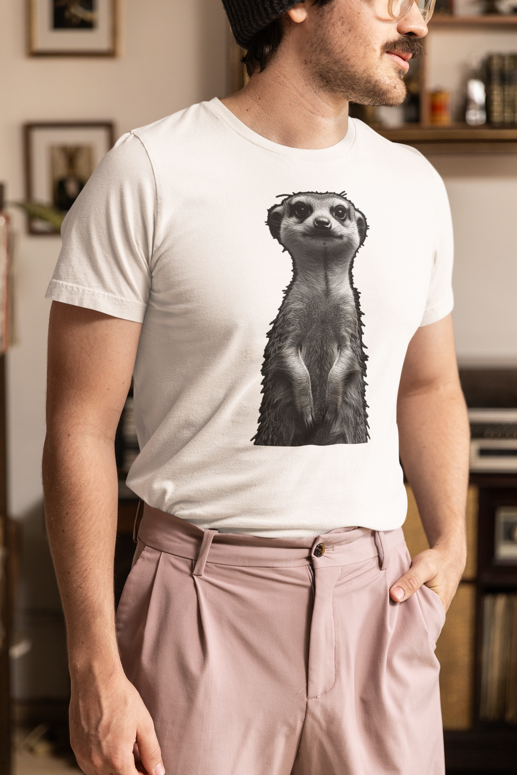 Curious Meerkat - Unisex T-Shirt