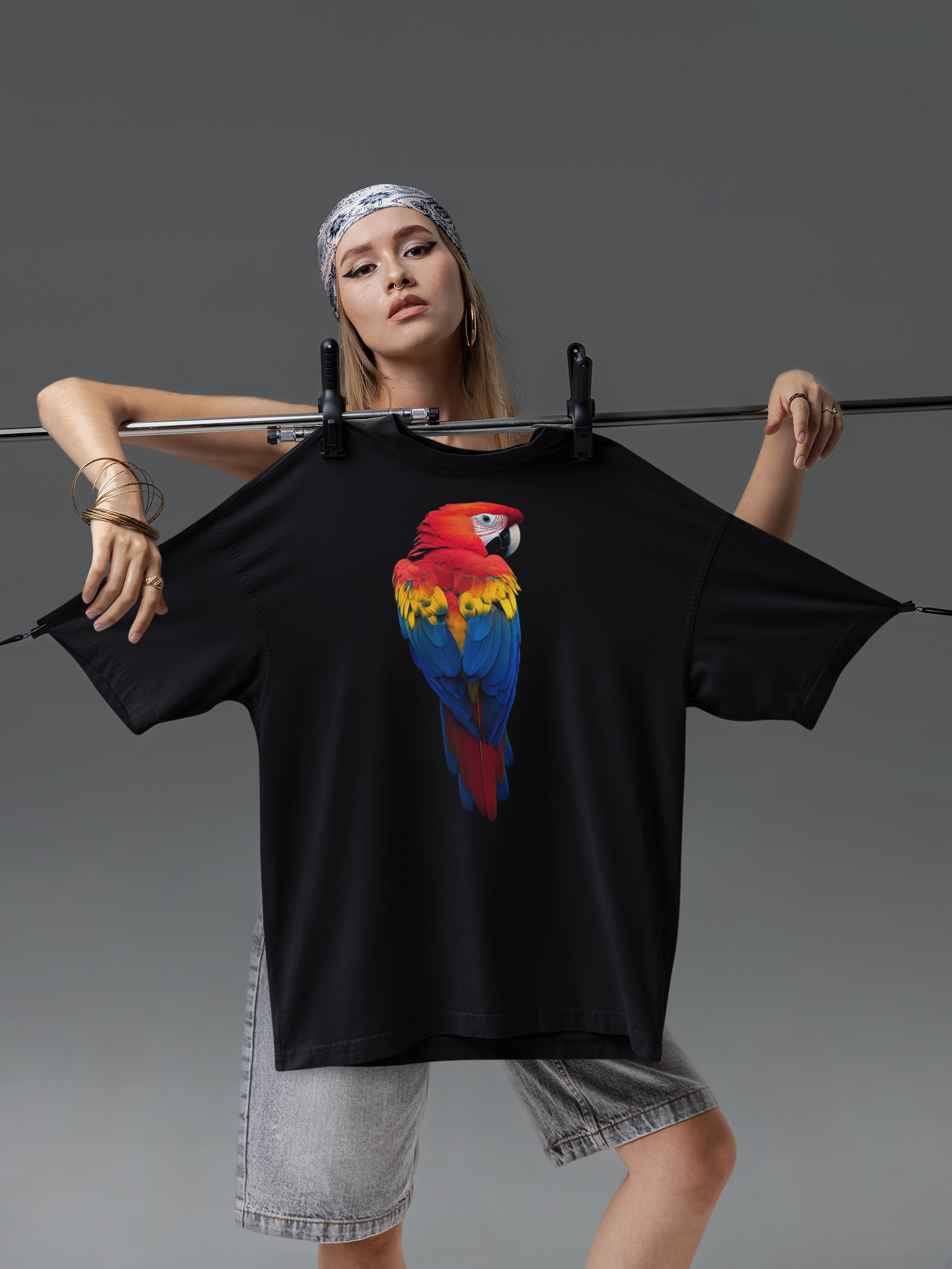 Scarlet Macaw Parrot Print - Unisex T-Shirt
