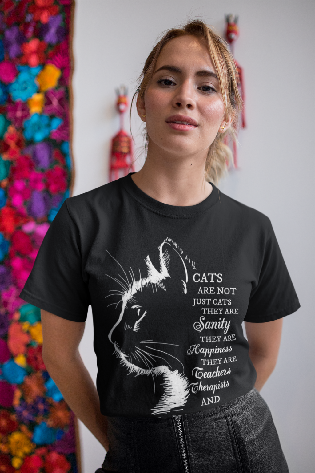 Cats Are Best Friends - Unisex T-Shirt