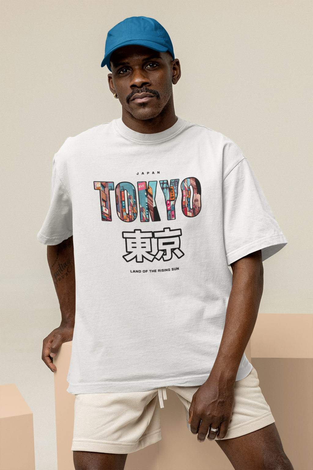Tokyo - The Land of the Rising - Unisex T-Shirt