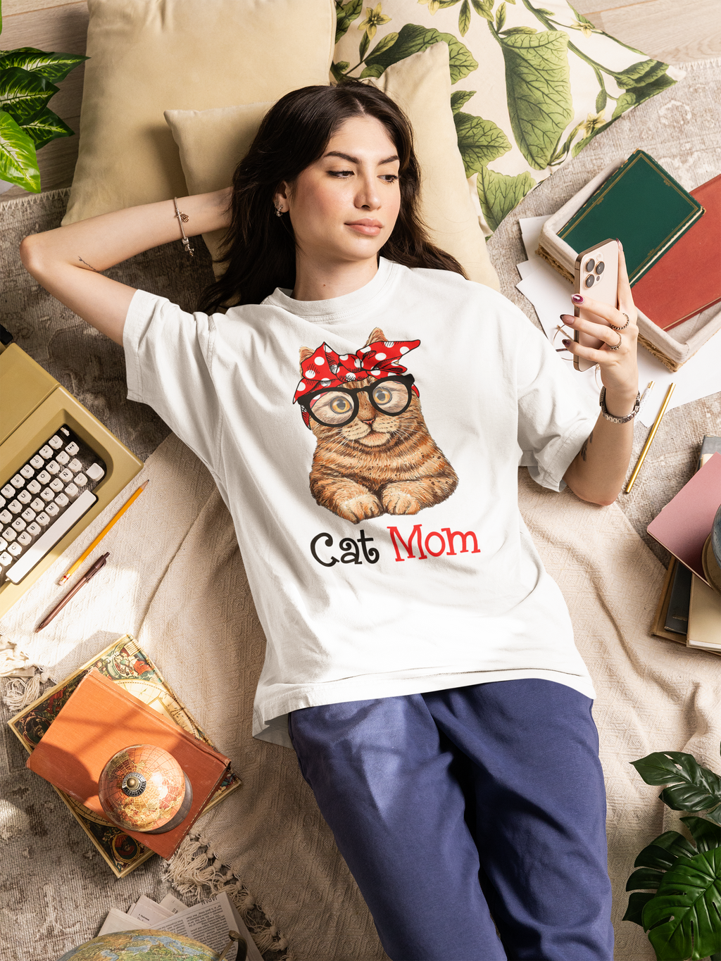 Cat Mom Fun Art Print - Unisex T-Shirt