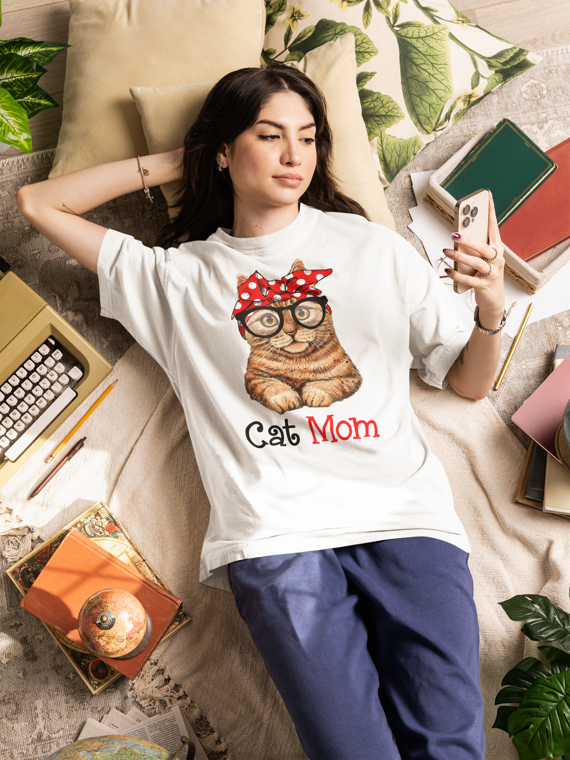 Cat Mom Fun Art Print - Unisex T-Shirt