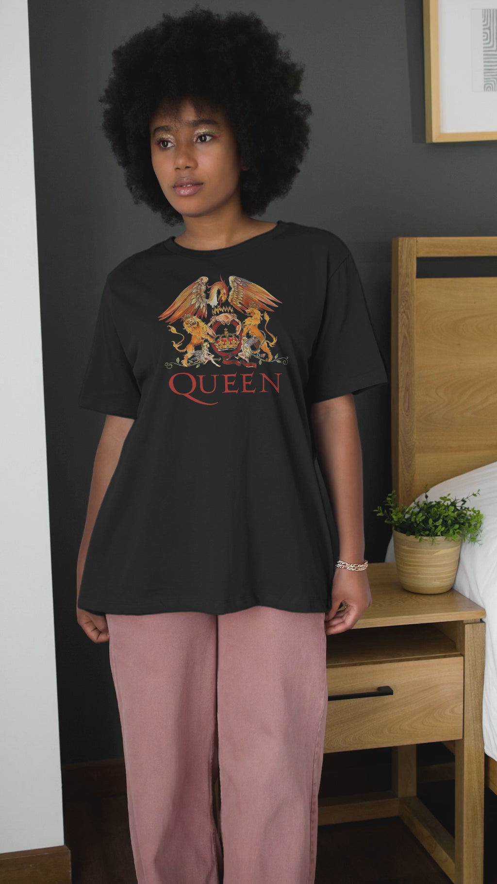 Queen - Unisex T-Shirt