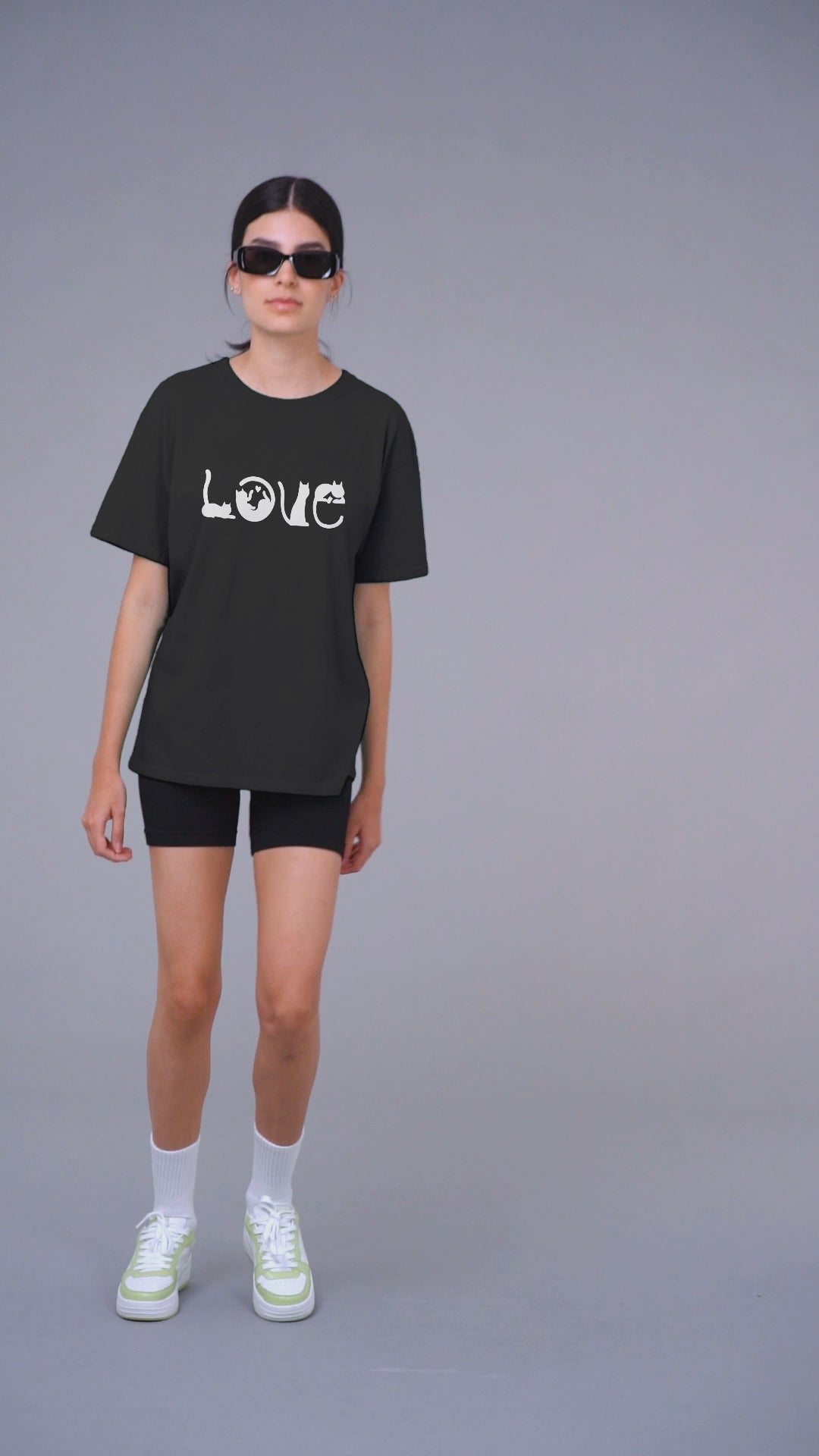 Cat Love Circles - Unisex T-Shirt