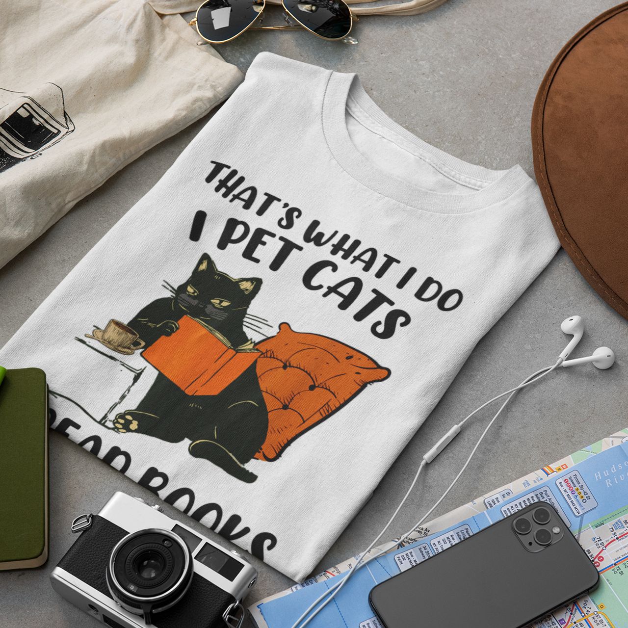 I Pet Cats I Read Books And I Forget Things - Unisex T-Shirt