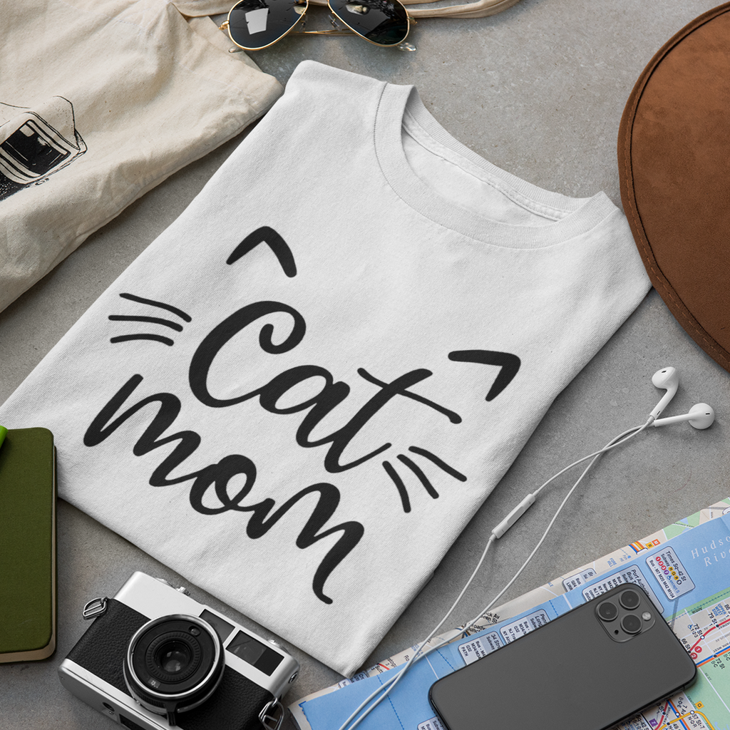 Cat Mom - Unisex T-Shirt