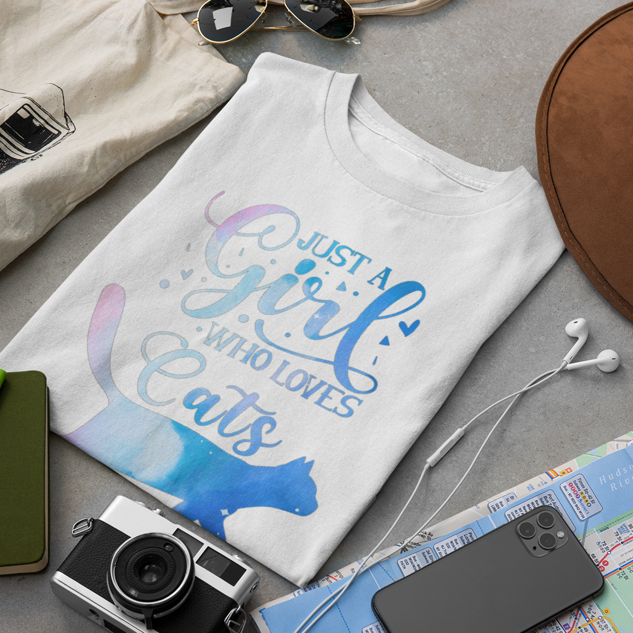 Just A Girl Who Loves Cats - Unisex T-Shirt