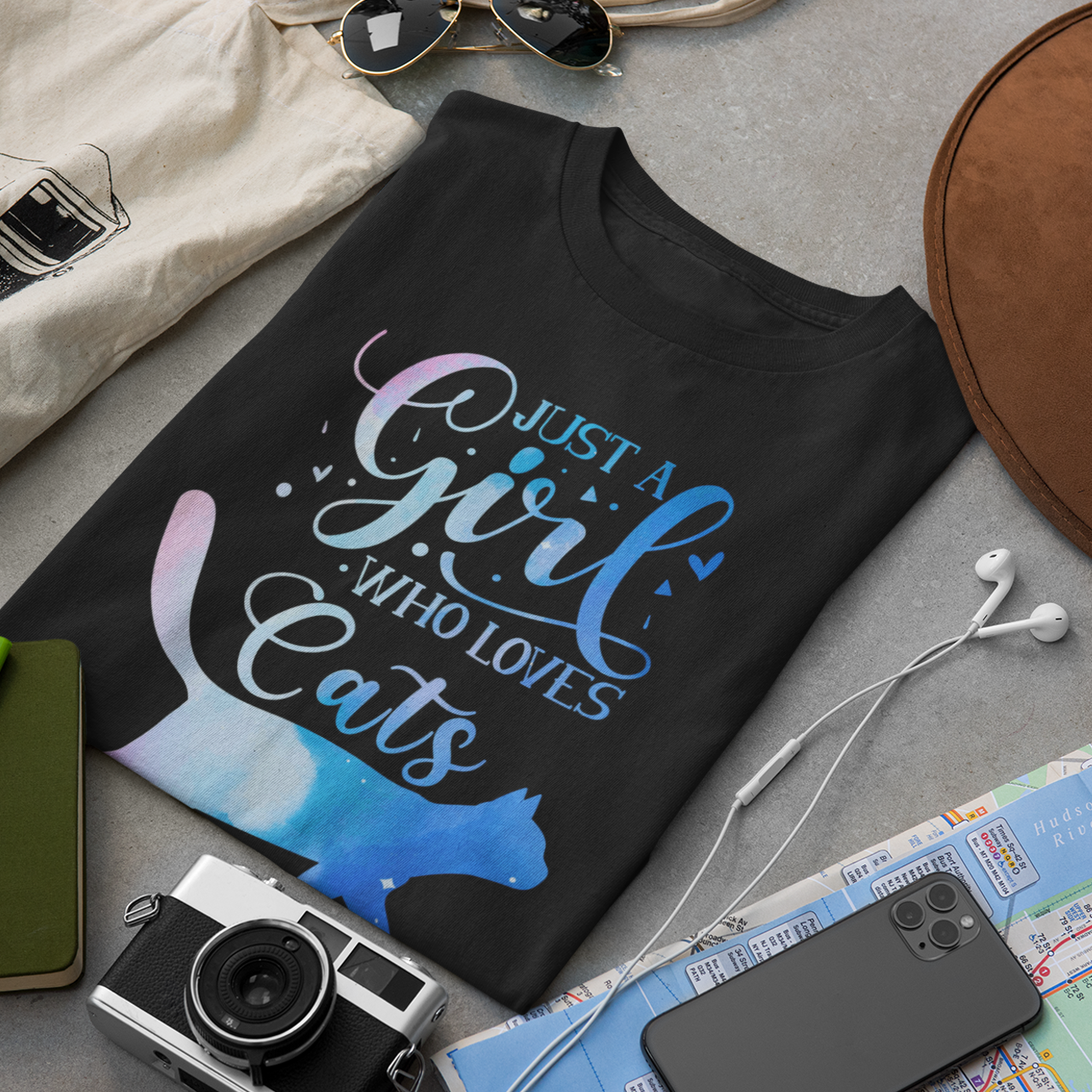 Just A Girl Who Loves Cats - Unisex T-Shirt