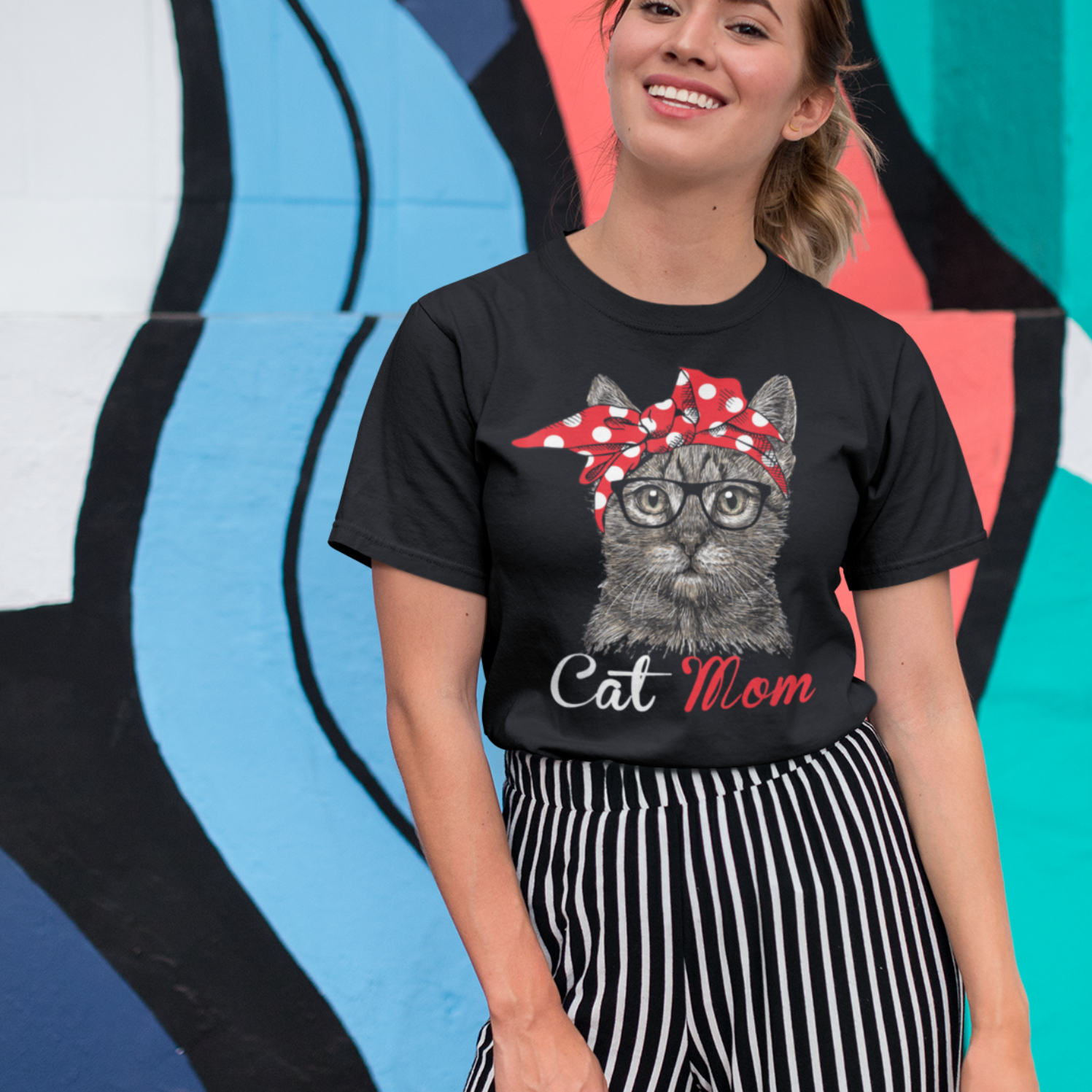 Cat Mom Fun Print - Unisex T-Shirt