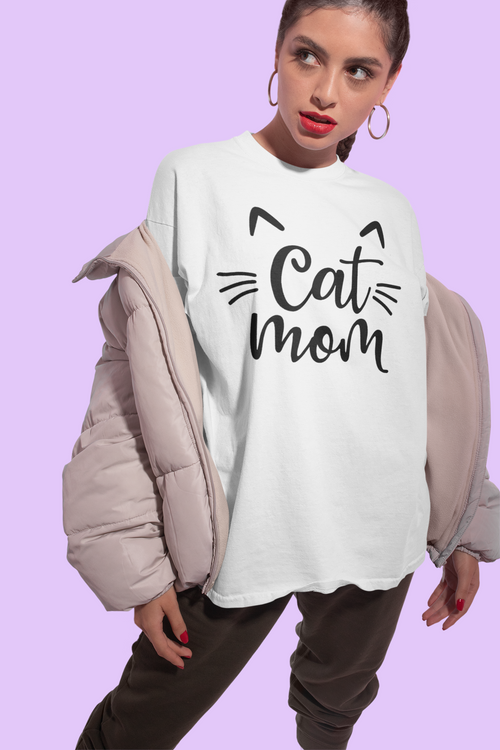 Cat Mom - Unisex T-Shirt